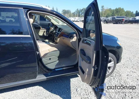 2012 Mercedes-Benz Ml 350 4Matic z USA, uszkodzony, nr VIN 4JGDA5HB8CA032285